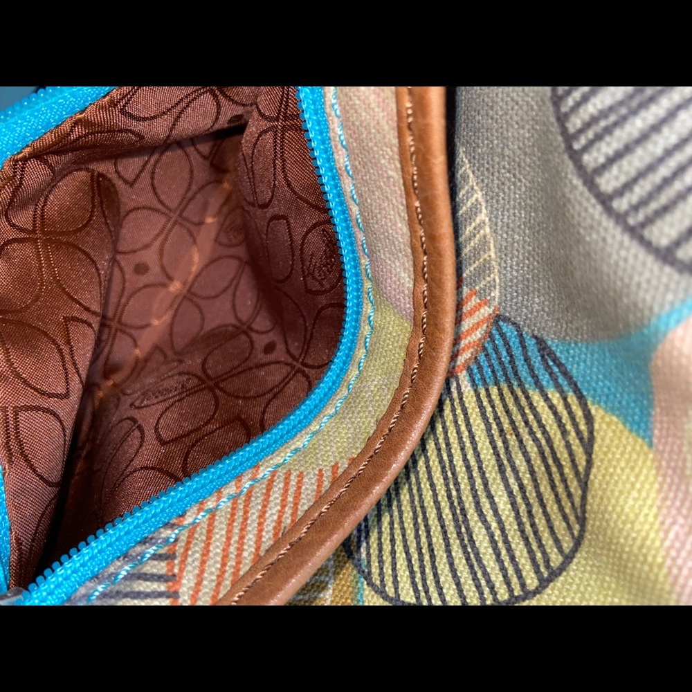 Fossil Multicolored Purse With Adjustable Strap - image 4